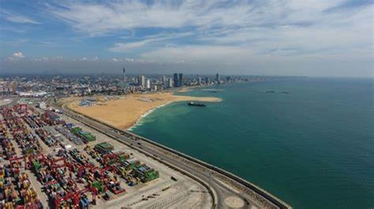 Colombo Port bans Sri Lankan Port workers strike