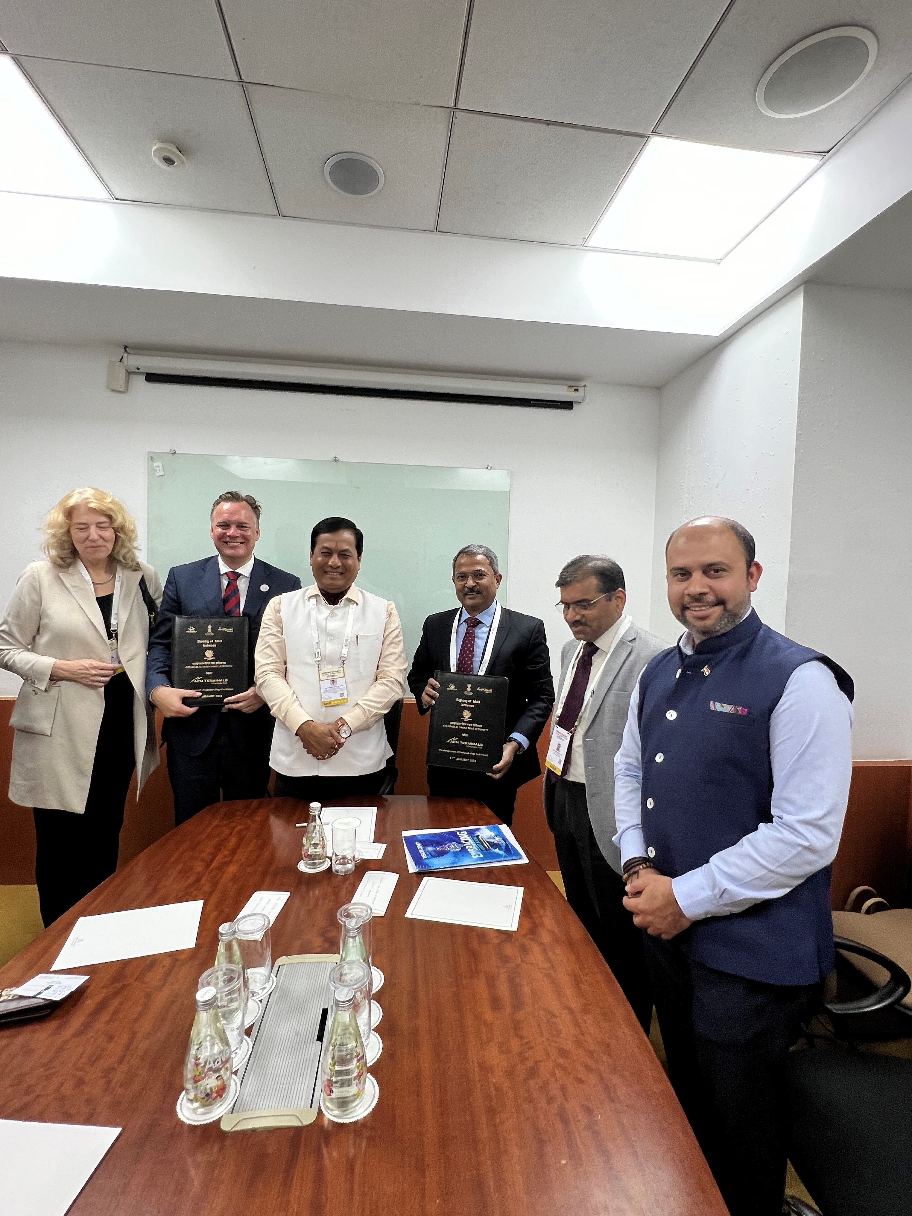 APM Terminals signs MoU with JNPA on Intent to invest in Vadhavan Port Project