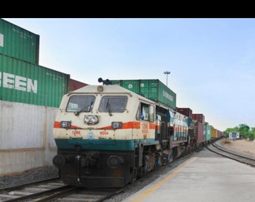 DP World’s new rail freight service links Ahmedabad to Mundra