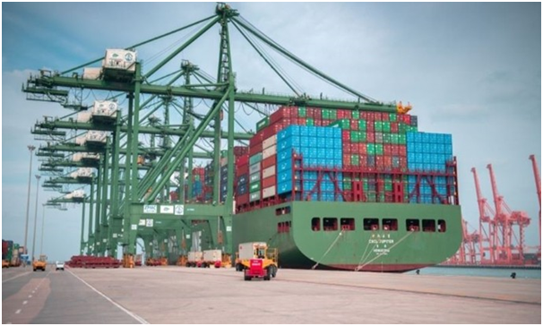 Saudi Arabia asks shipping agents to expedite container retrieval at Dammam Port