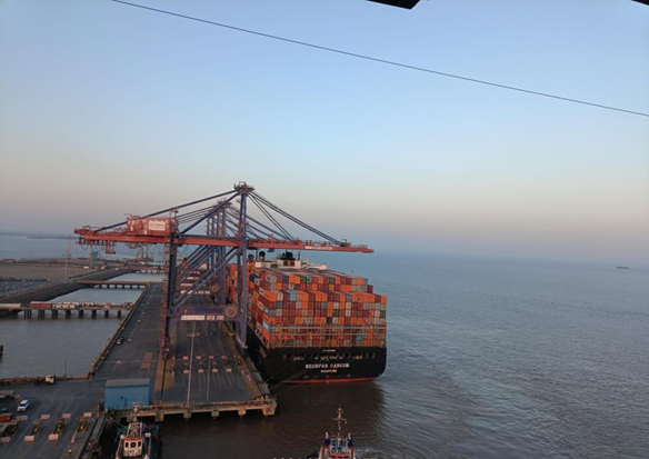 APM Terminals Pipavav handles Largest Parcel Size Vessel Call with MV Seaspan Ganges