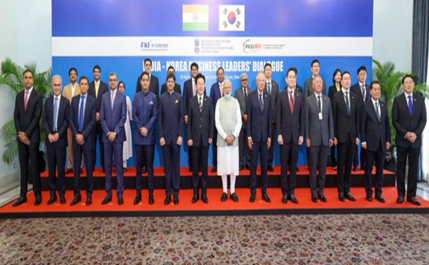 PM Modi welcomes Korean President Lee in India