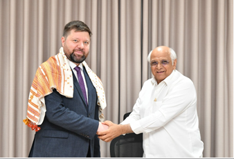 Gujarat CM holds talks with Russian Envoy to boost Shipbuilding & Trade Ties