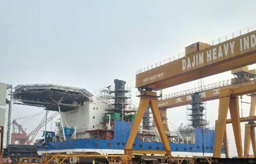 Jumbo expands heavylift fleet with newbuild brace in China