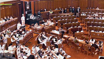 Parliamentary panel to hear views of Shipping Ministry on impact of West Asia crisis on India’s maritime trade today (25 May)
