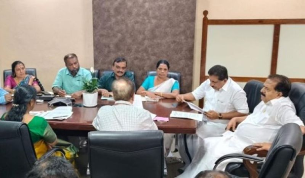 IWAI Pushes for Early Completion of Thrikunnapuzha Lock Gate to Strengthen Navigation on NW-3