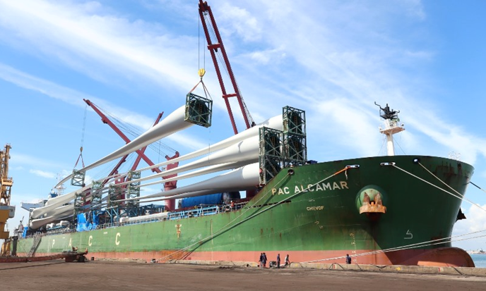 V.O. Chidambaranar Port Records 114% Growth in Windmill Blade Handling
