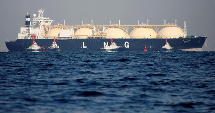 Indian LNG Carrier ‘Disha’ Safely Clears Hormuz, Bound for Dahej