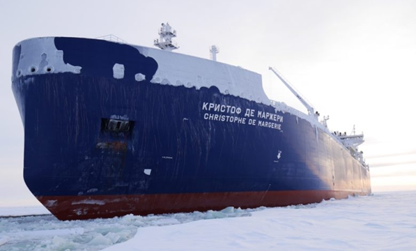 Sovcomflot’s sanctioned LNG carrier completes earliest Northern Sea Route transit in years
