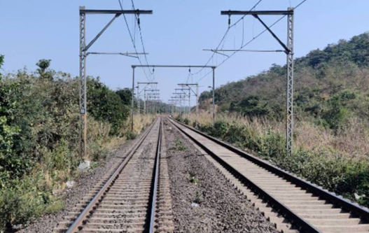 Railways Plans Dedicated Logistics Network to Move 340 Million Tonnes of Fly Ash Annually