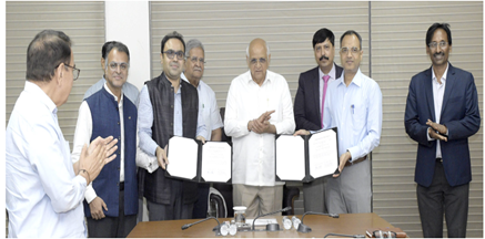 Gujarat Govt. and HUDCO sign MoU for Viksit Gujarat infrastructure development
