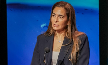 Diana and Genco trade fire before tender deadline