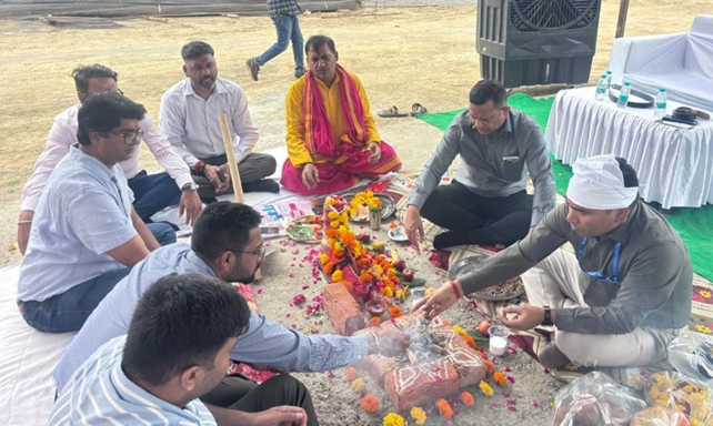 CWC Lays Foundation Stone for 22,960 MT Warehouse in Jhansi