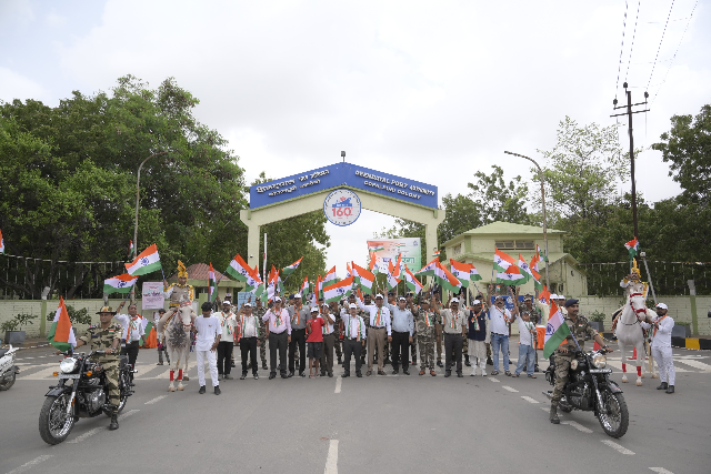 DPA Kandla commences ‘Har Ghar Tiranga’ Celebrations with a Vibrant Tiranga Yatra at Port Township, Gopalpuri (Gandhidham)