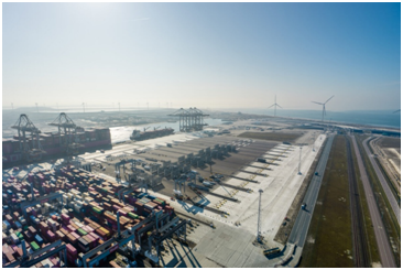 Rotterdam World Gateway to add fourth deep-sea berth
