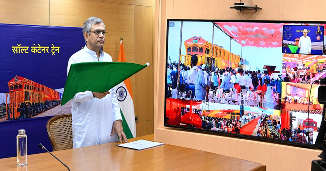 Railway Minister inaugurates Shivlakha GCT, dedicates three Gati Shakti Cargo Terminals to the nation, lays foundation stone for Linch GCT