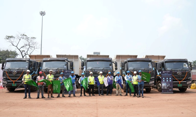 Tejas Cargo Deploys Electric Truck for Dalmia Cement Operations in Odisha