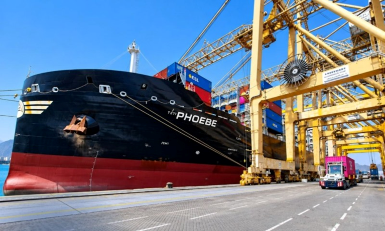 ONE’s M/V Phoebe Makes Maiden Call at Khorfakkan Port