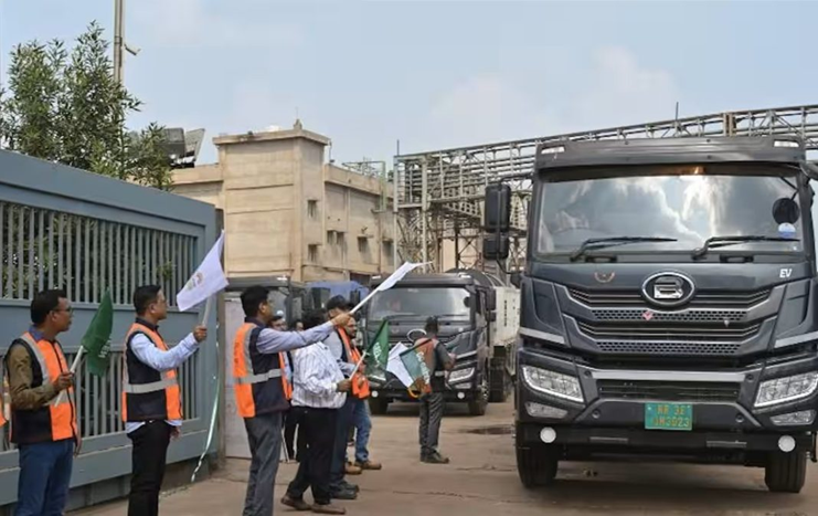 Jindal Stainless Deploys 10 Electric Trucks for Green Logistics