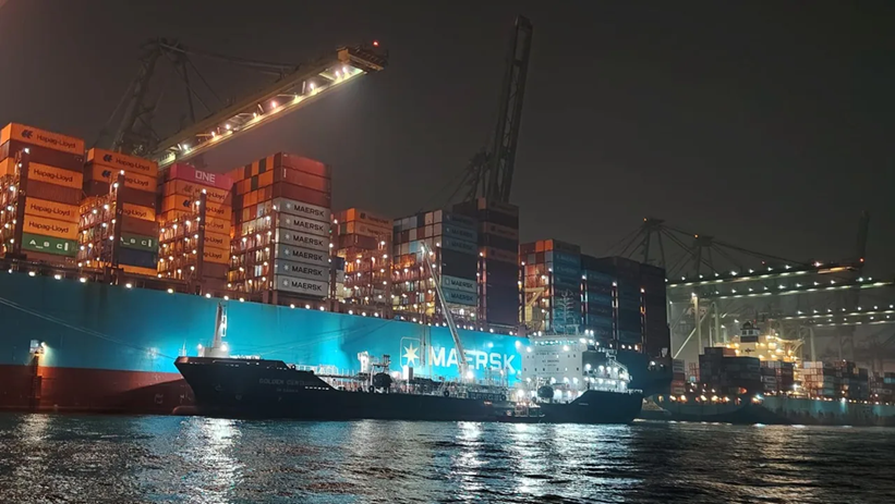 World’s largest ethanol bunkering on Maersk ship in Singapore