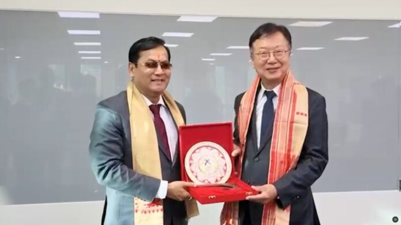 Sarbananda Sonowal invites Samsung Heavy Industries to participate in India’s mega shipbuilding clusters